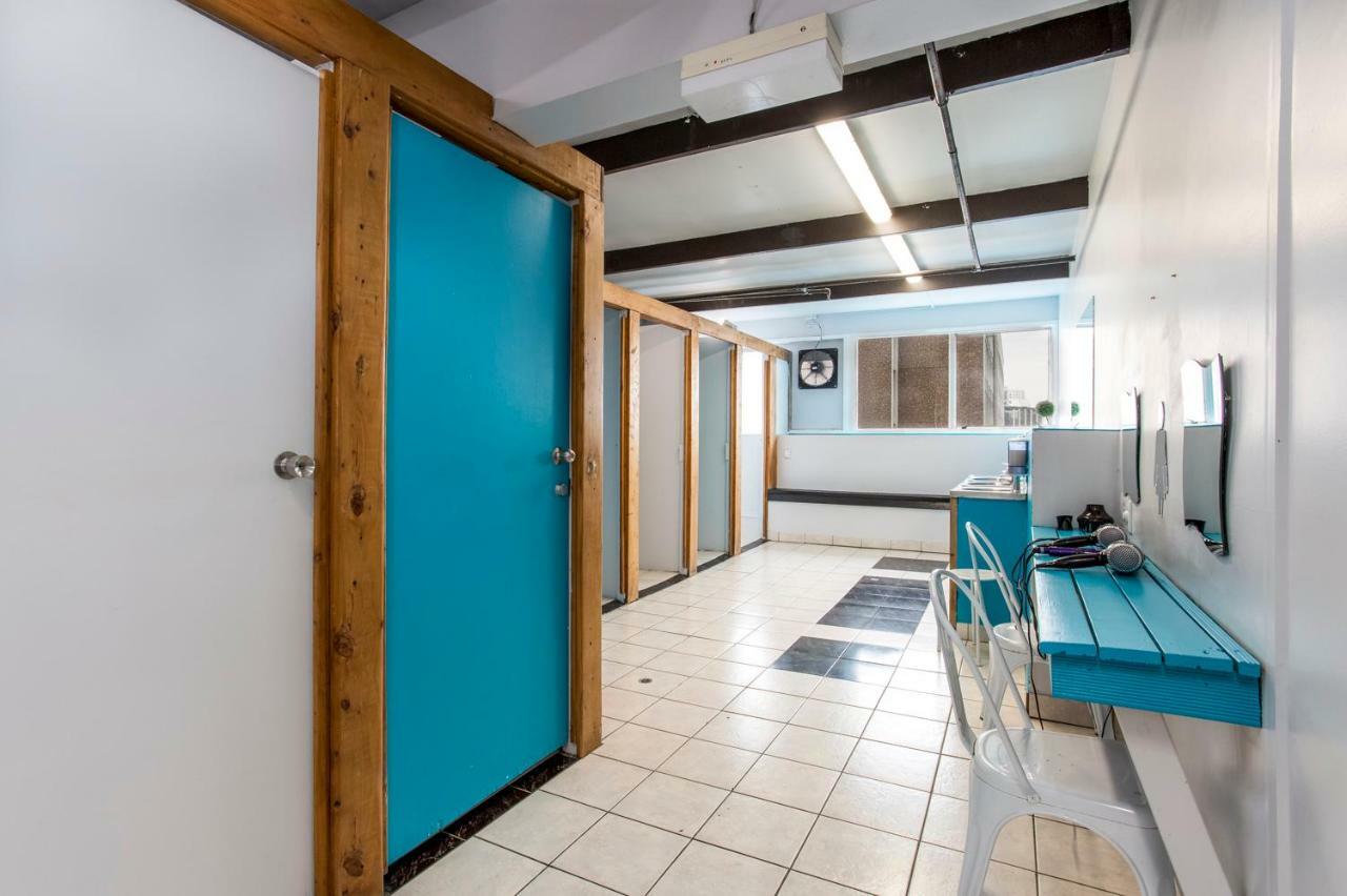 Attic Backpackers Vandrarhem Auckland Exteriör bild